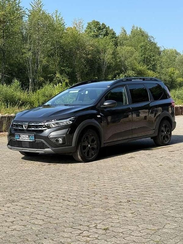 Schwarz Gebraucht 2022 Dacia Jogger Extreme Van / Kleinbus | 16.990 € (Fairer Preis) - Bild 1/3