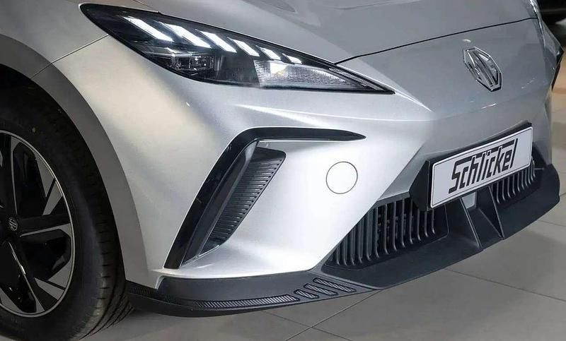 Gebraucht MG MG4 EV 125 kW (170 PS) 2024 Medal silver Kleinwagen