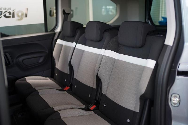 Neu Citroën Berlingo 131 PS (96 kW) 2025 Grau Van / Kleinbus