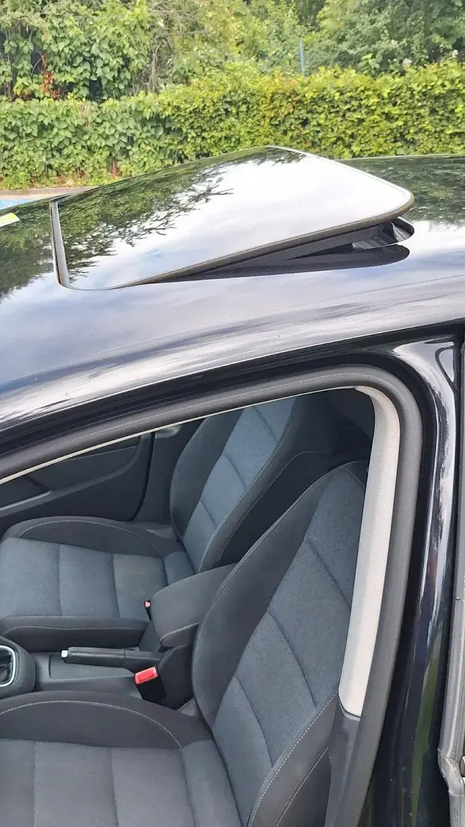 Gebraucht VW Golf VI Style 105 PS (77 kW) 2011 Schwarz Kleinwagen