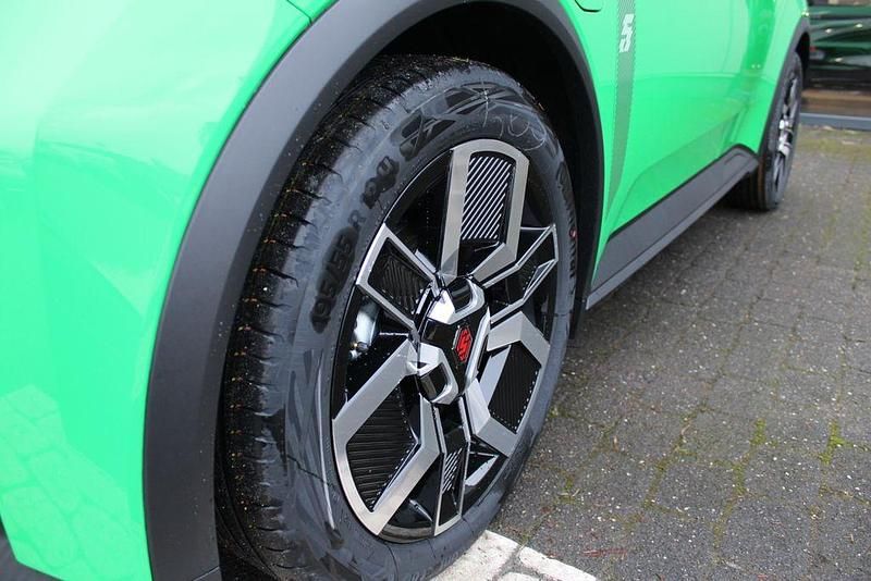 Neu Renault 5 E-Tech Komfort 77 kW (106 PS) 2026 Grün Limousine