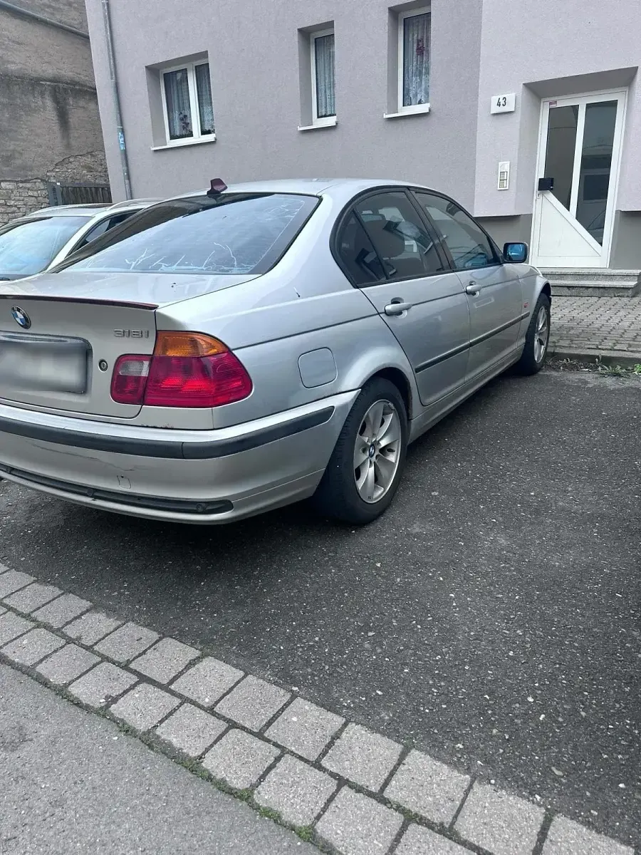 Gebraucht BMW 318 118 PS (86 kW) 2000 Andere farben Kleinwagen