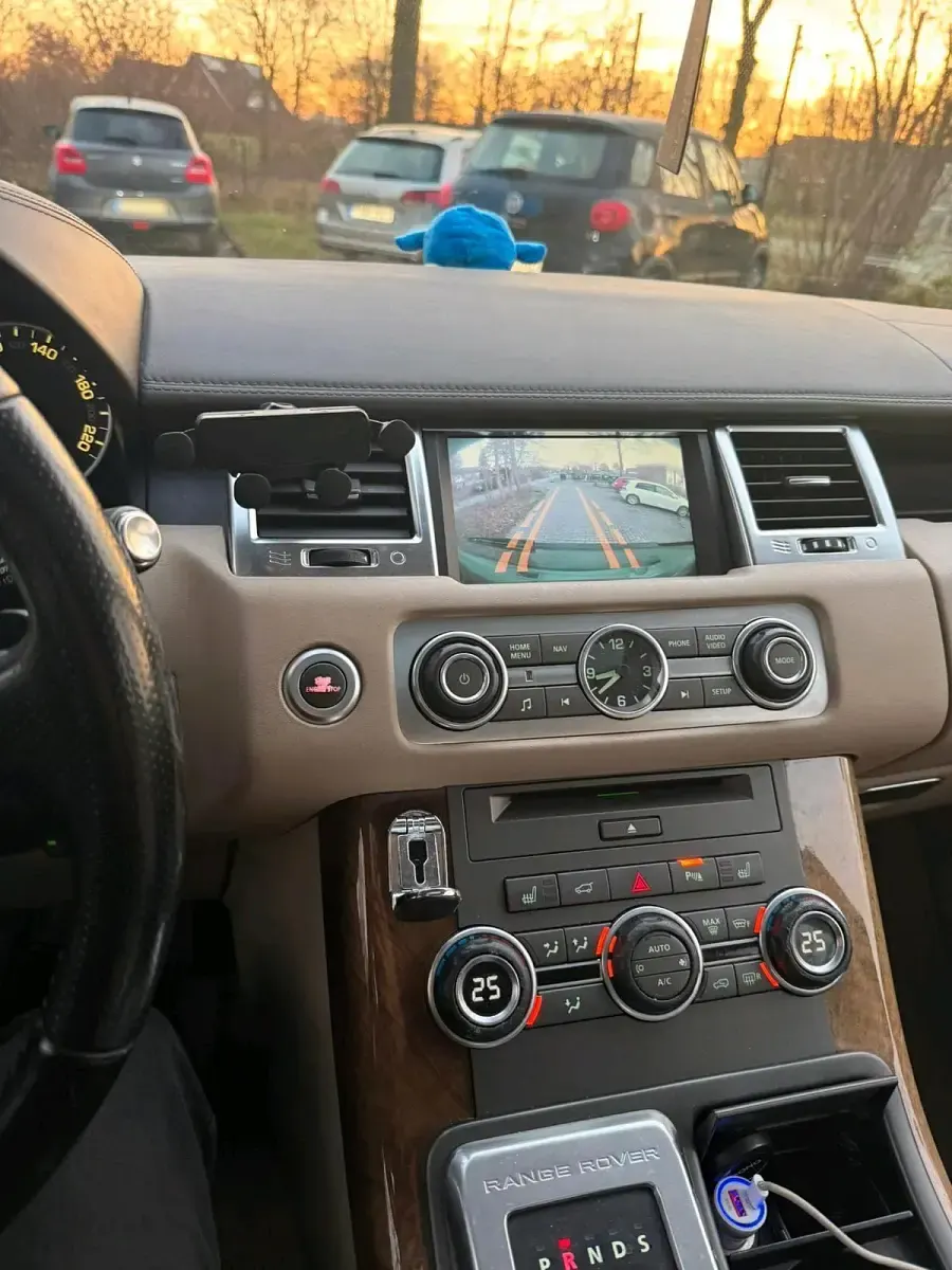 Gebraucht Land Rover Range Rover 211 PS (155 kW) 2011 Schwarz SUV