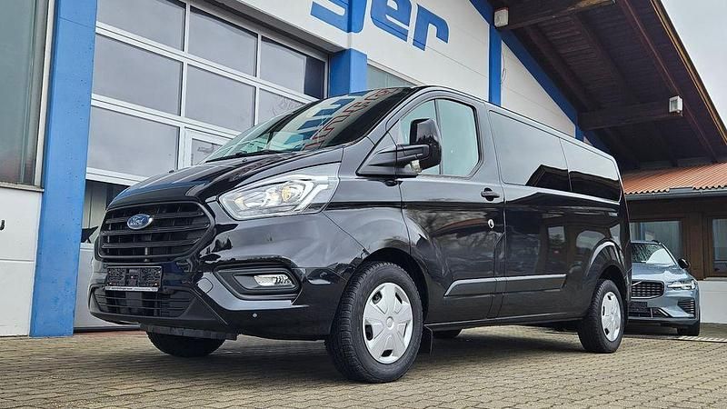 Gebraucht Ford Transit Custom Trend 105 PS (77 kW) 2020 Schwarz Kombi