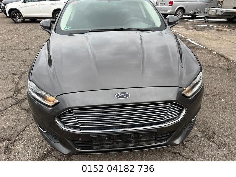 Grau Gebraucht 2015 Ford Mondeo Business Edition Limousine | 7.999 € (Fairer Preis) - Bild 1/4