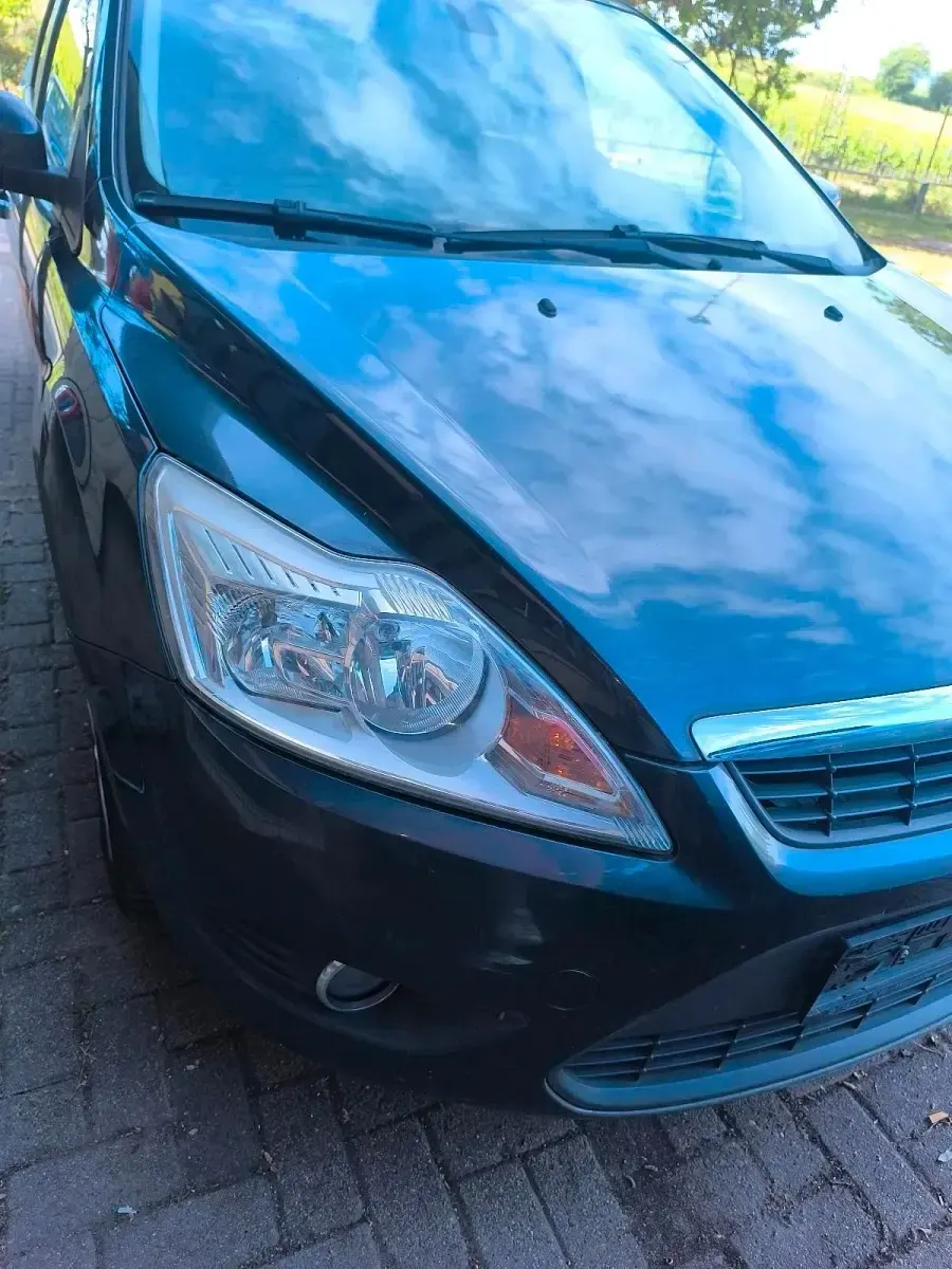 Gebraucht Ford Focus 100 PS (73 kW) 2008 Grau Limousine