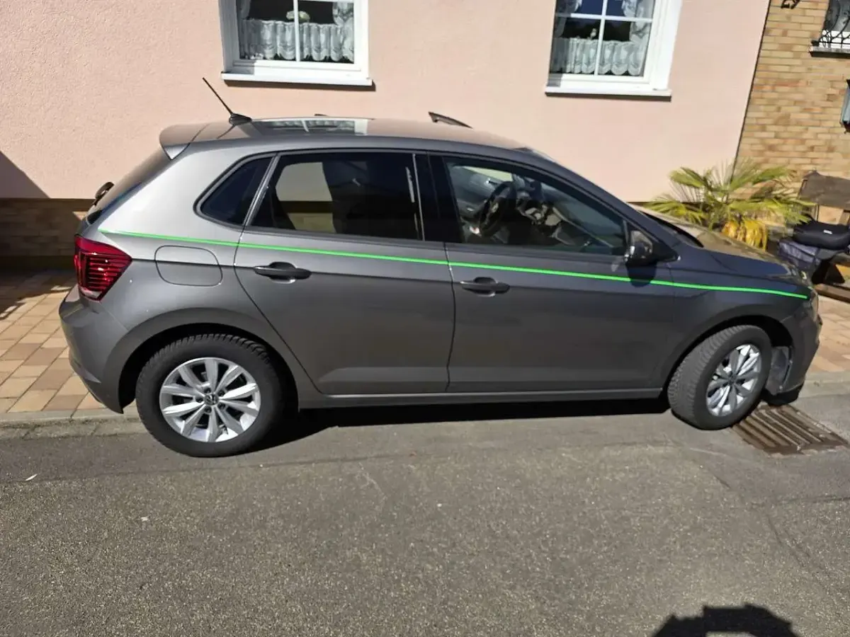 Gebraucht VW Polo Highline 95 PS (69 kW) 2021 Grau Kleinwagen