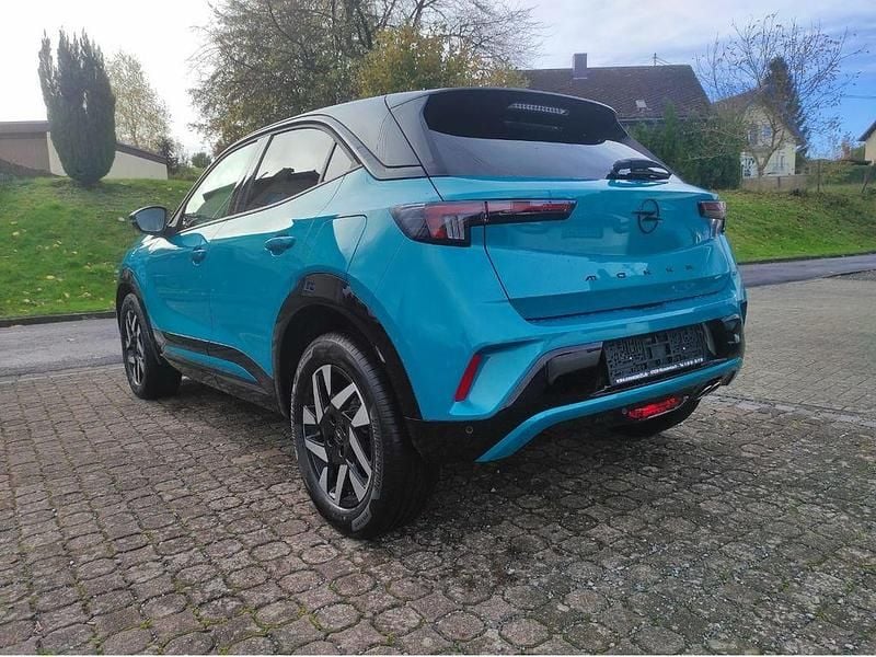 Neu Opel Mokka 136 PS (100 kW) 2025 Tropikalgrünmetallic SUV
