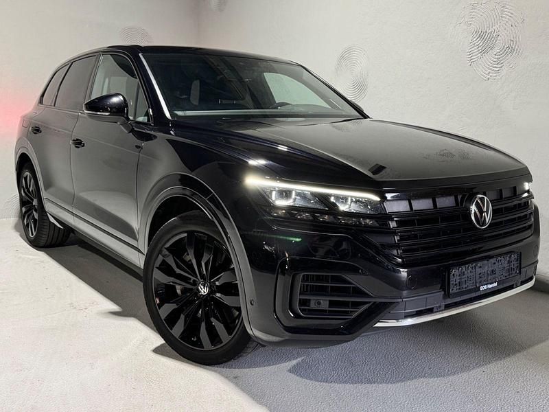 Schwarz Gebraucht 2021 VW Touareg Style SUV | 49.990 € (Guter Preis) - Bild 1/4