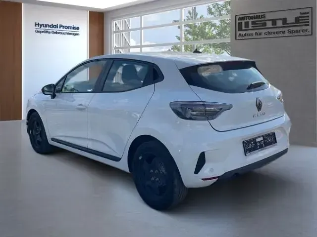 Ny Renault Clio V Evolution 91 HK (66 kW) 2025 Vit Sedan