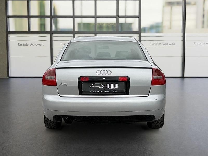 Gebraucht Audi A6 131 PS (96 kW) 2002 Silber Limousine