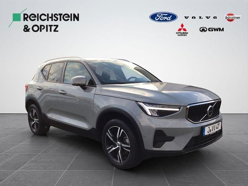 Gebraucht Volvo XC40 Core 163 PS (119 kW) 2025 Grau SUV