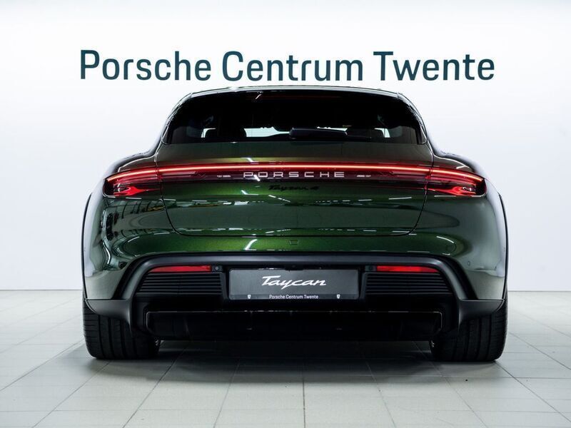Gebraucht Porsche Taycan Cross Turismo 319 kW (435 PS) 2024 Grün Limousine