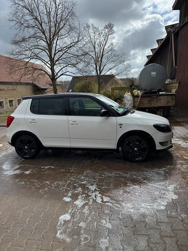Gebraucht Skoda Fabia Monte Carlo 105 PS (77 kW) 2013 Weiß Kleinwagen