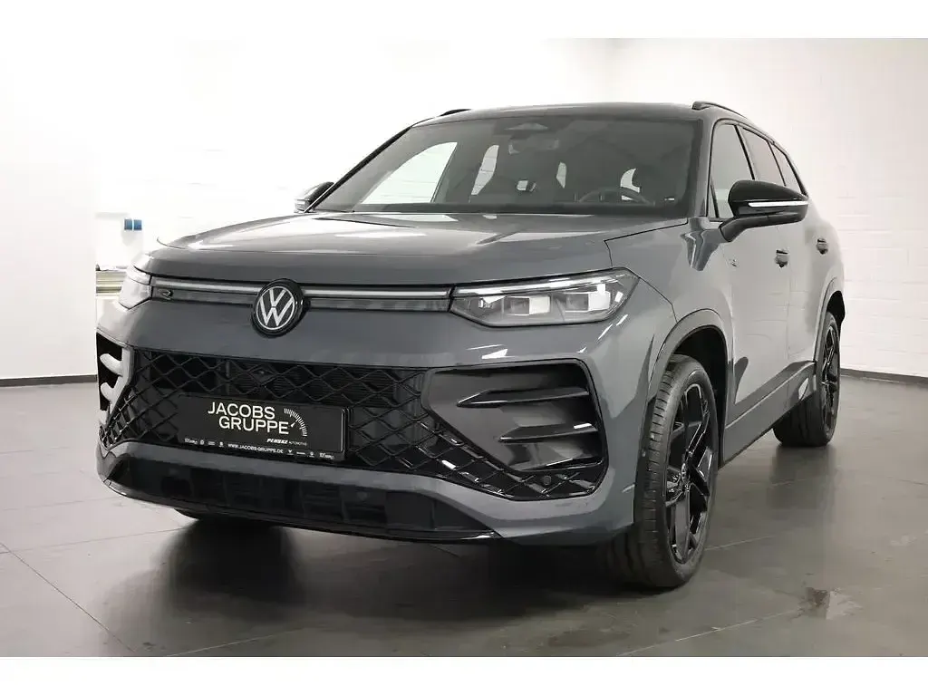 Gebraucht VW Tayron Style 142 PS (104 kW) 2025 Grau SUV