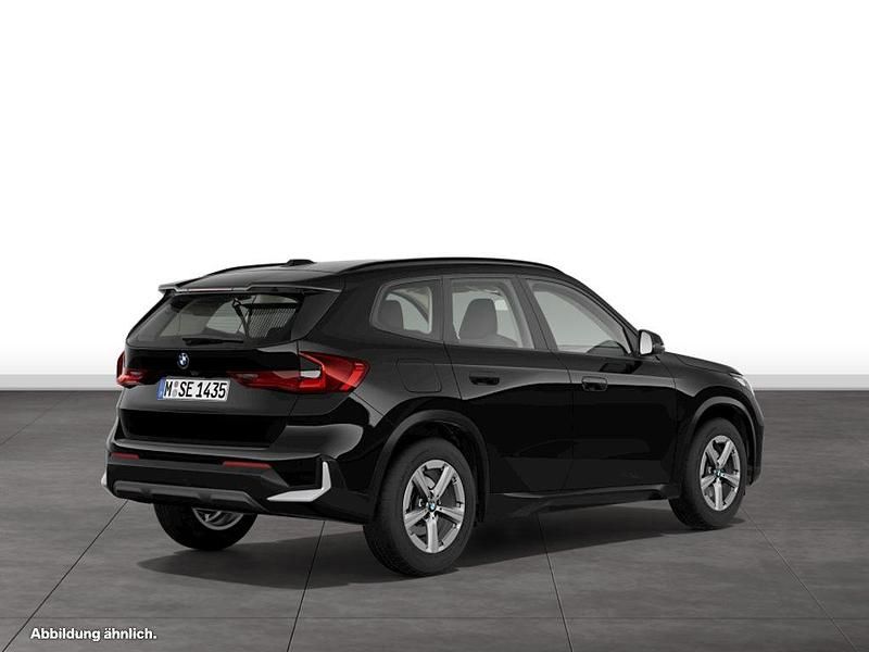 Second-hand BMW X1 150 CP (110 kW) 2024 Negru SUV