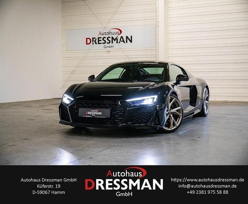 Mythosschwarz metallic Gebraucht 2024 Audi R8 Coupé Performance Coupé | 119.779 € - Bild 1/4