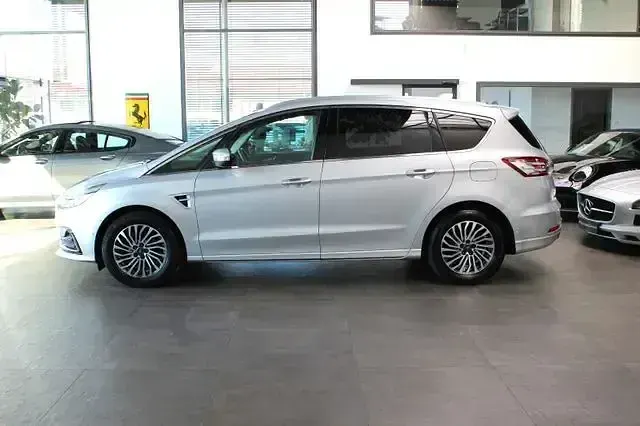 Occasion Ford S-MAX Titanium 150 ch (110 kW) 2020 Argent Monospace