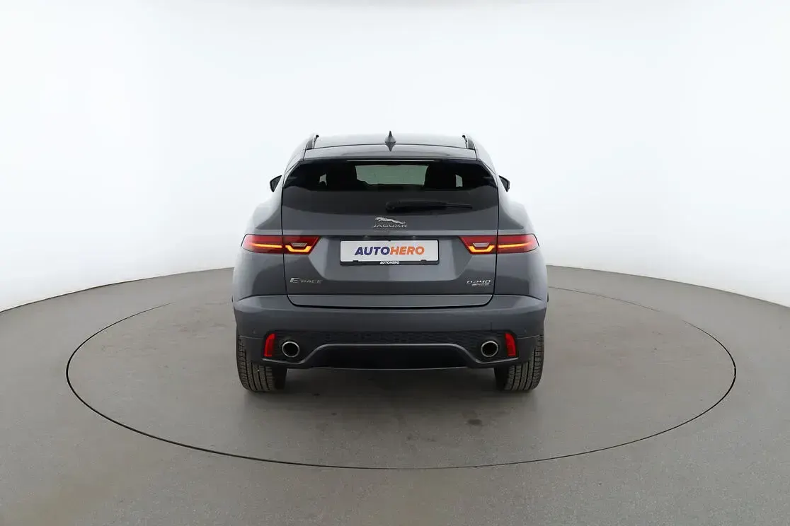 Gebraucht Jaguar E-Pace R-Dynamic 241 PS (177 kW) 2019 Grau SUV