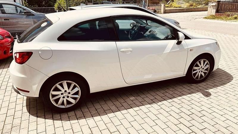 Gebraucht 2012 Seat Ibiza SC Stylance Kleinwagen | 3.200 € (Superpreis) - Bild 1/4