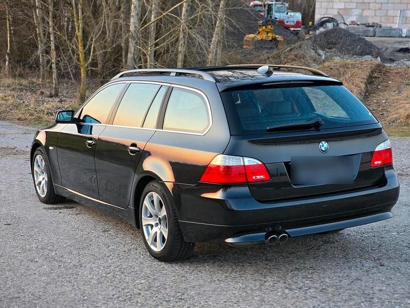 Gebraucht BMW 535 286 PS (210 kW) 2009 Schwarz Kombi