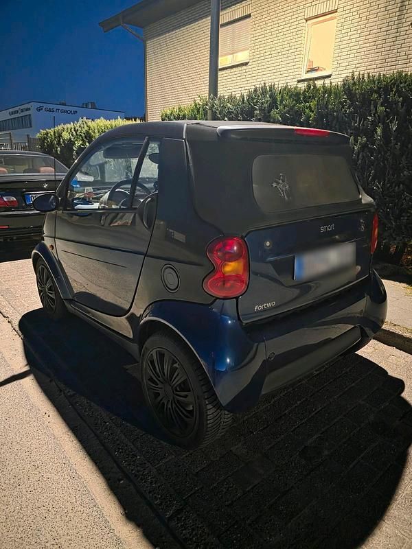 Używany Smart ForTwo Cabrio 61 KM (44 kW) 2004 Niebieski Kabriolet
