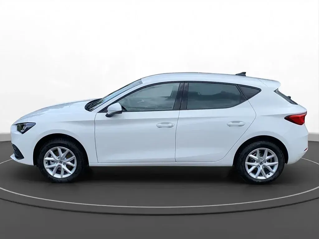 Gebraucht Seat Leon Style 116 PS (85 kW) 2025 "candy" weiss Limousine