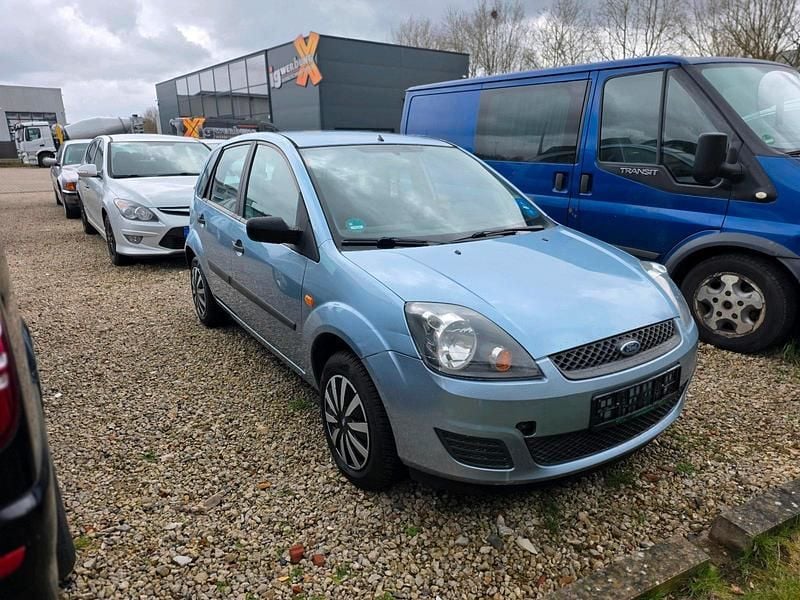 Gebraucht Ford Fiesta 80 PS (58 kW) 2006 Blau Kleinwagen