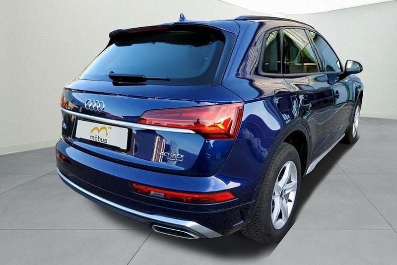 Gebraucht Audi Q5 S-Line 204 PS (150 kW) 2023 Navarrablau metallic SUV