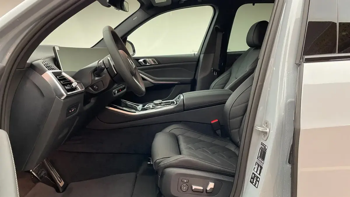 Neu BMW X5 Comfort Edition 286 PS (210 kW) 2026 M brooklyn grau metallic SUV