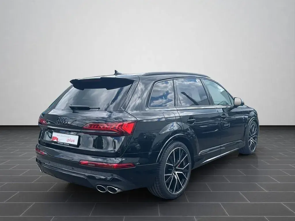 Gebraucht Audi SQ7 Business 507 PS (372 kW) 2021 Mythosschwarz metallic (metallic) SUV