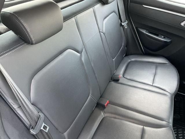 Gebraucht Dacia Spring Essentiel 33 kW (45 PS) 2022 Diamantsilbergrau Kleinwagen