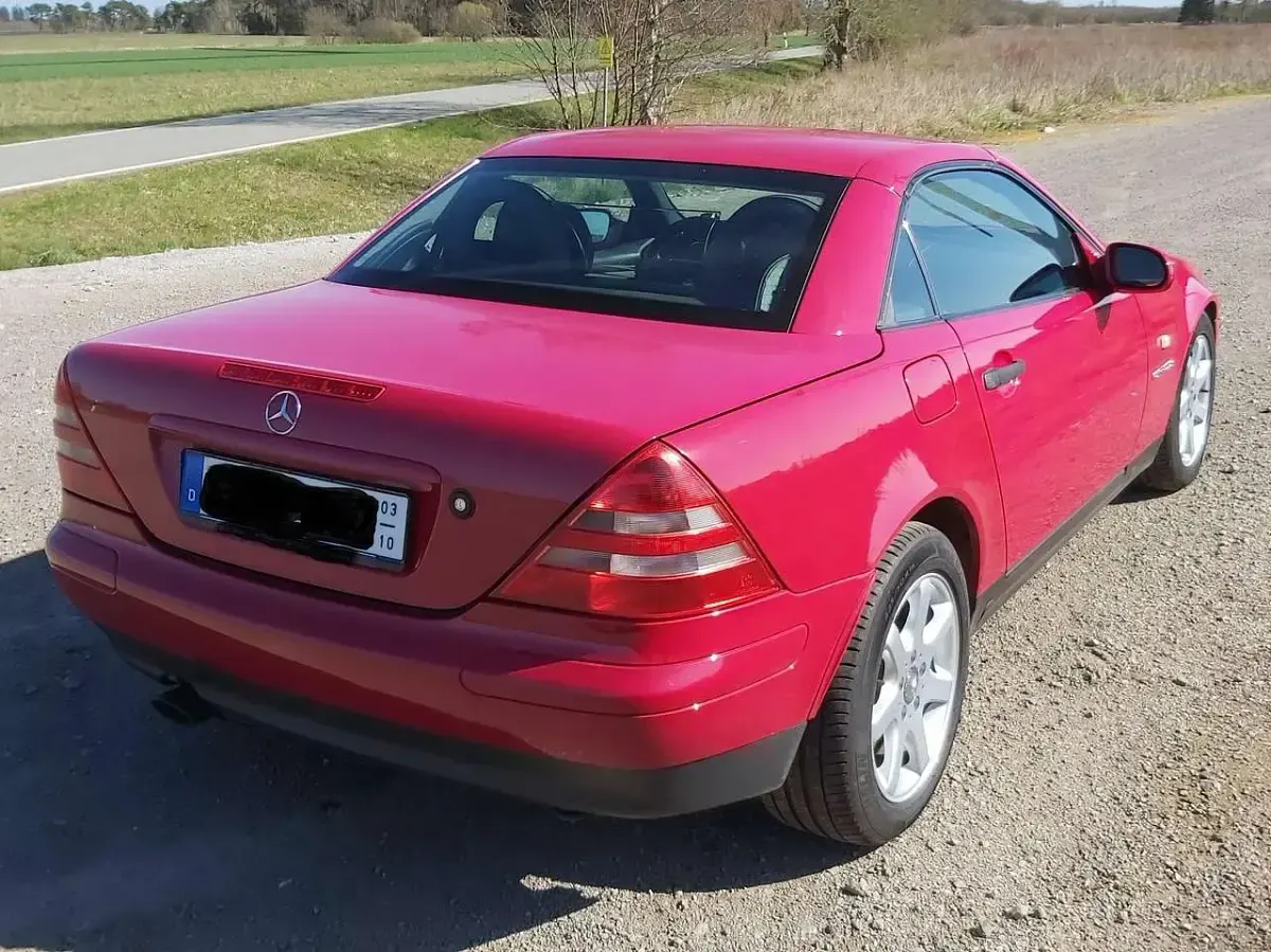 Gebraucht Mercedes SLK230 193 PS (141 kW) 1997 Rot Cabrio