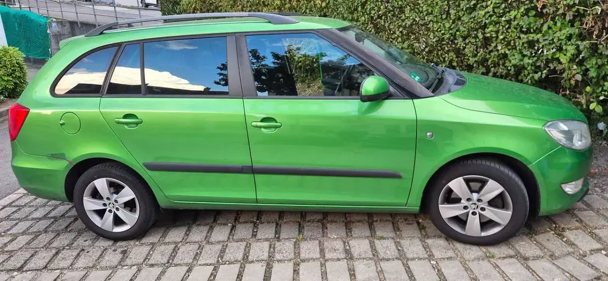 Gebraucht Skoda Fabia Fresh 105 PS (77 kW) 2013 Grün Kombi