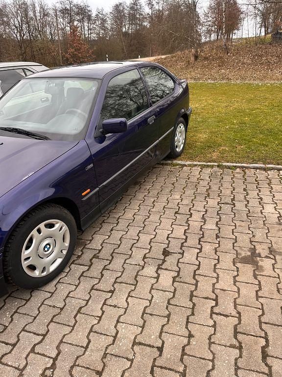 Gebraucht BMW 316 102 PS (75 kW) 1998 Blau Coupé