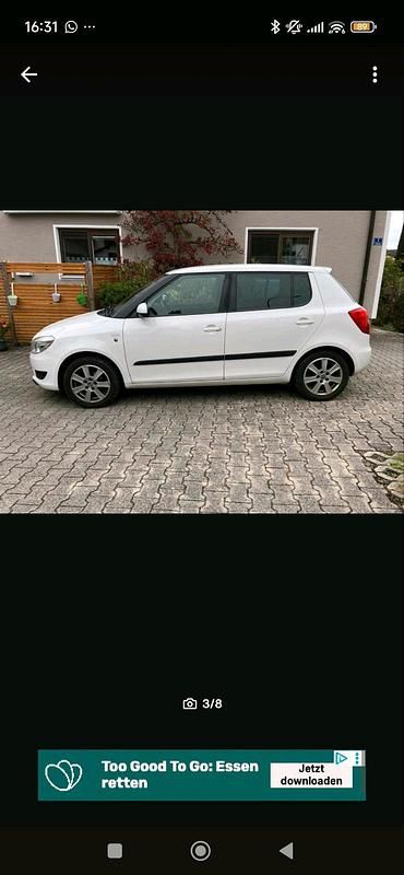 Weiß Gebraucht 2012 Skoda Fabia Limousine | 4.400 € - Bild 1/4