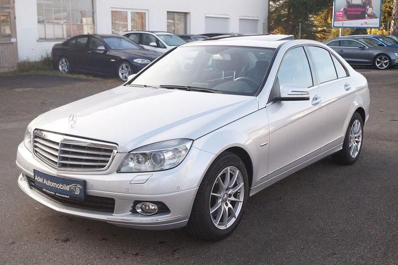 Silber Gebraucht 2009 Mercedes C300 Limousine | 9.500 € (Guter Preis) - Bild 1/4