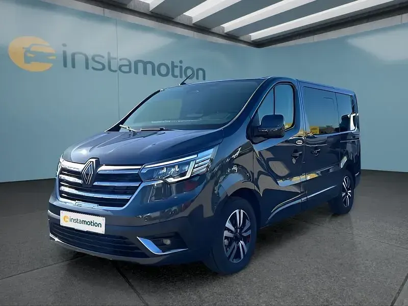 Gebraucht Renault Trafic 170 PS (125 kW) 2026 Grau Van / Kleinbus
