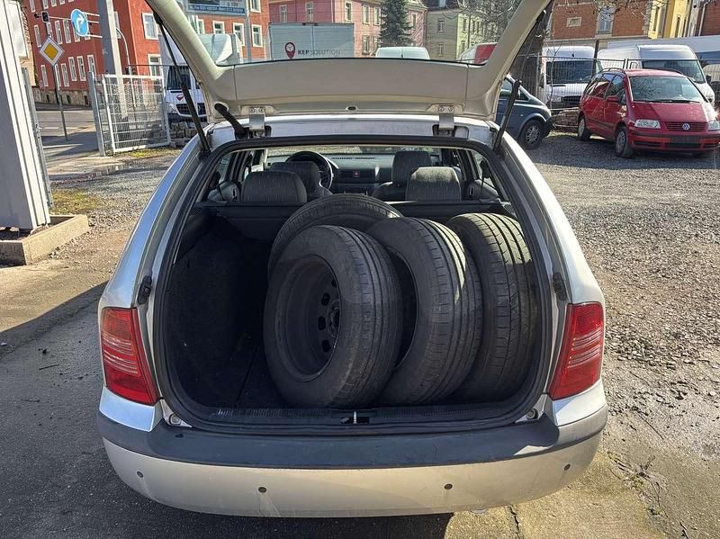 Gebraucht Skoda Octavia 116 PS (85 kW) 2002 Silber Kombi