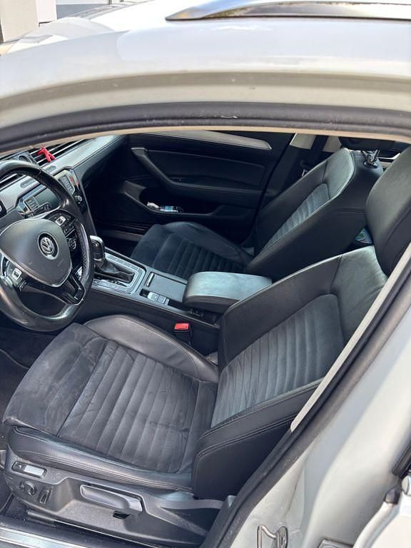 Second-hand VW Passat 239 CP (175 kW) 2017 Alb Break