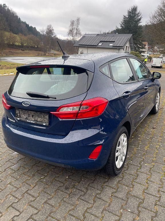Gebraucht Ford Fiesta Trend 95 PS (69 kW) 2020 Blau Kleinwagen