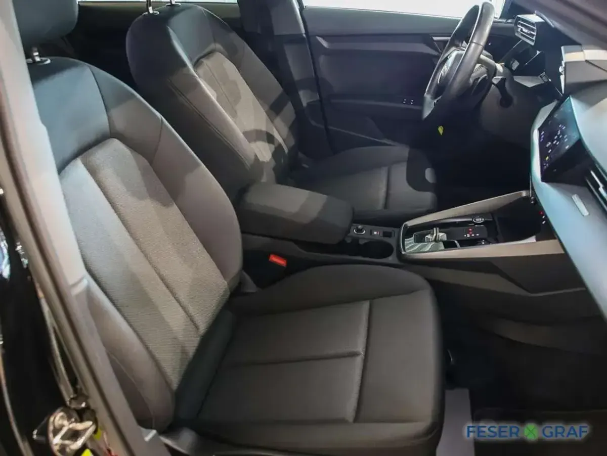 Gebraucht Audi A3 Advanced 110 PS (80 kW) 2023 Schwarz Limousine