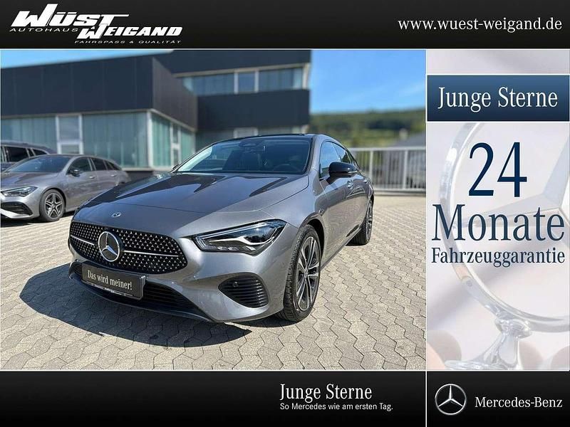 Grau Gebraucht 2024 Mercedes CLA180 Shooting Brake Progressive Kombi | 31.490 € - Bild 1/4