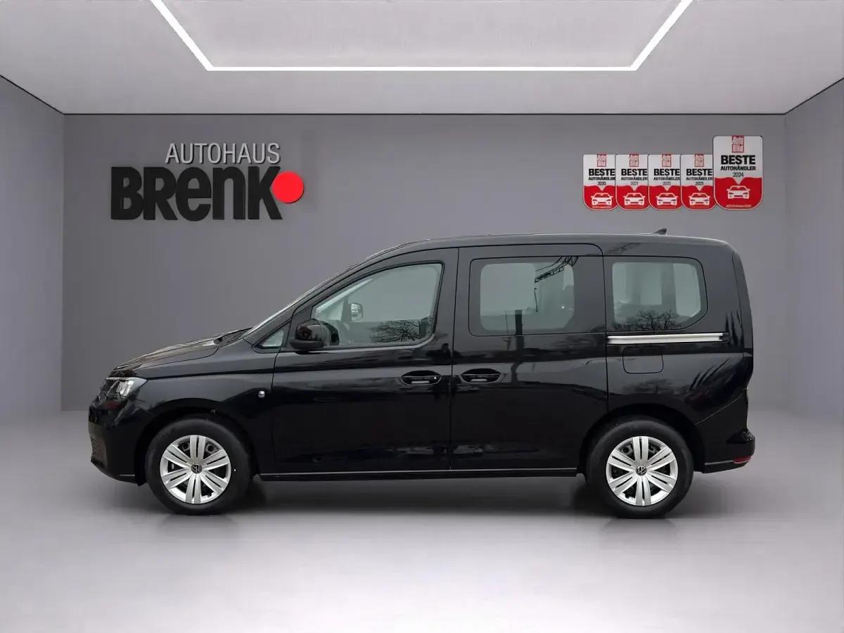 Neu VW Caddy Family 116 PS (85 kW) 2025 Weiß Van / Kleinbus