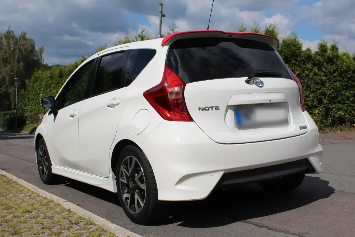 Gebraucht Nissan Note Tekna 98 PS (72 kW) 2014 Weiß Kleinwagen