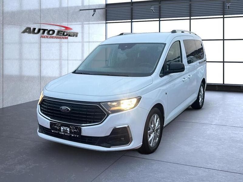 Gebraucht Ford Tourneo Titanium 122 PS (89 kW) 2024 Weiss Van / Kleinbus