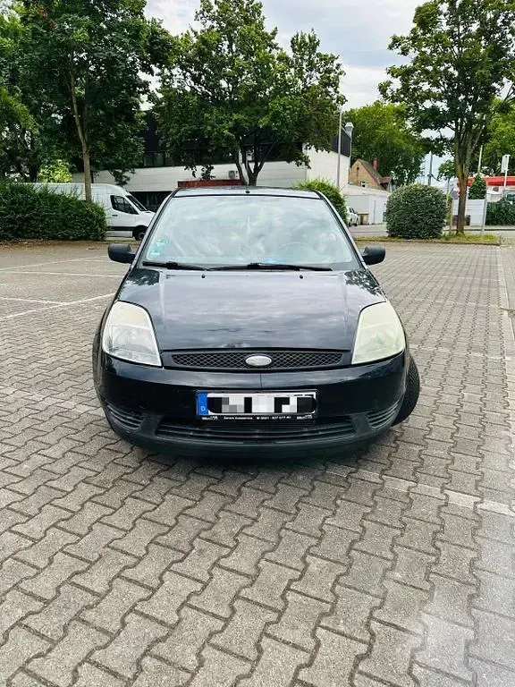 Gebraucht Ford Fiesta 69 PS (50 kW) 2004 Kleinwagen