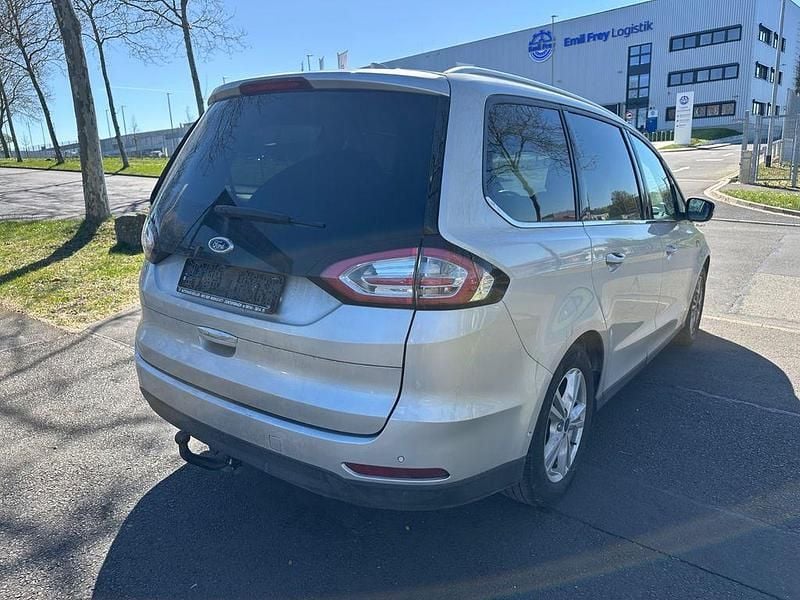 Gebraucht Ford Galaxy Titanium 190 PS (139 kW) 2020 Silber Van / Kleinbus