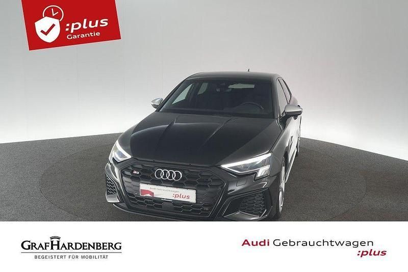 Mythosschwarz metallic Gebraucht 2023 Audi S3 Design Limousine | 39.960 € (Fairer Preis) - Bild 1/4
