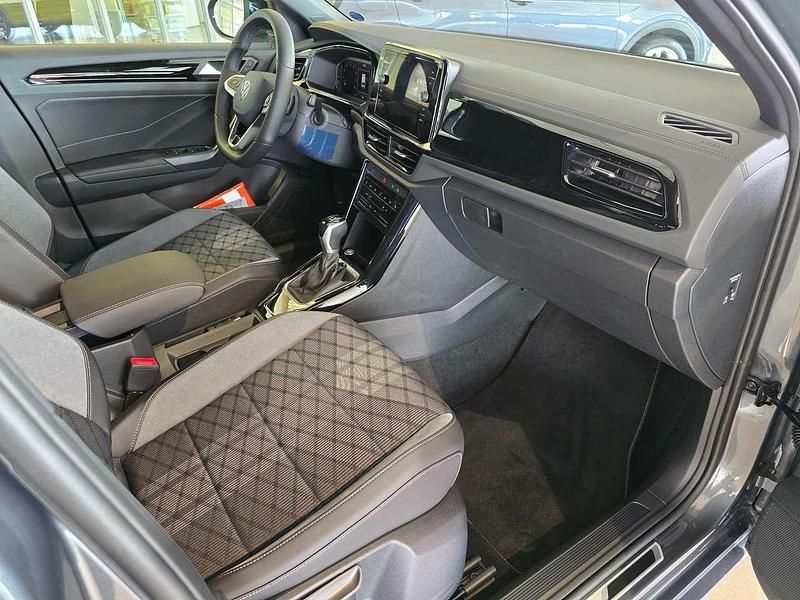 Gebraucht VW T-Roc Style 150 PS (110 kW) 2025 Indiumgrau metallic SUV